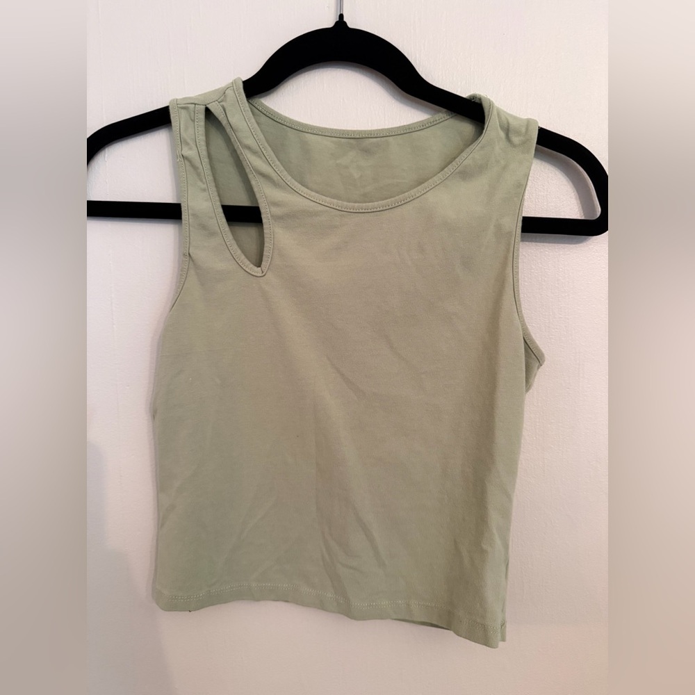 Elegant Sleeveless Light Green Women's Tank Top